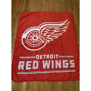 NHL Official Licensed Detroit Red Wings Fleece Throw 59.5” x 48”